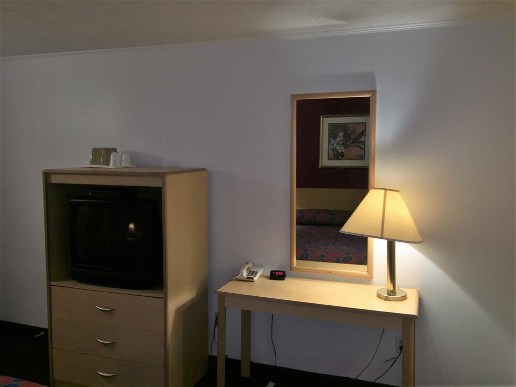 Budget Inn Wrightstown Ngoại thất bức ảnh