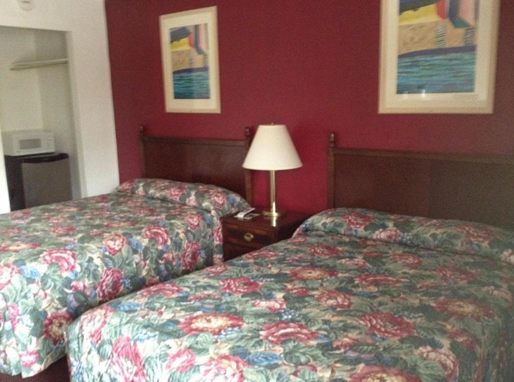 Budget Inn Wrightstown Phòng bức ảnh